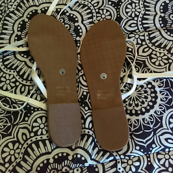 Sandals - Picture 3 of 3