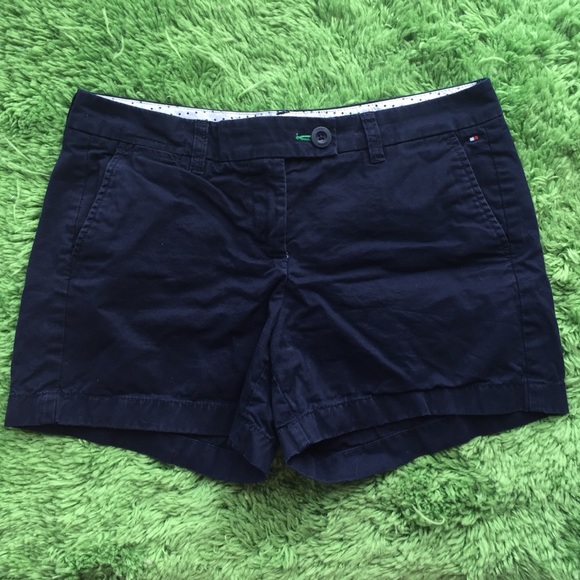 Tommy Hilfiger Size 8 Shorts - USED