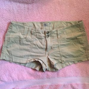 AE Tan Cargo Short Shorts