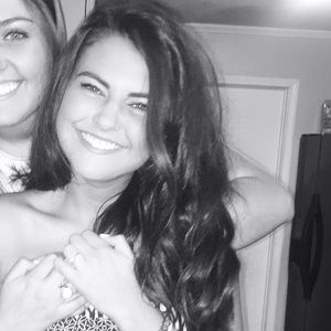 Meet your Posher, Raegan