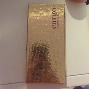 Cargo eyeshadow