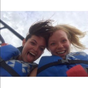 Meet your Posher, Hannah