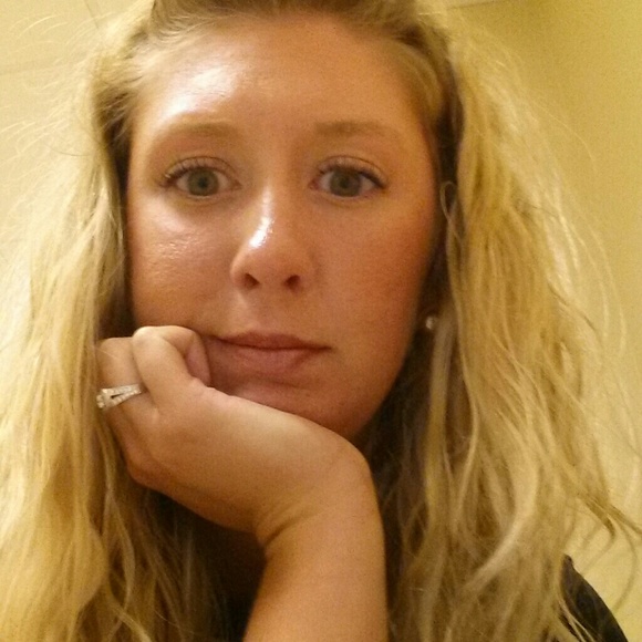 Meet your Posher, Brandi