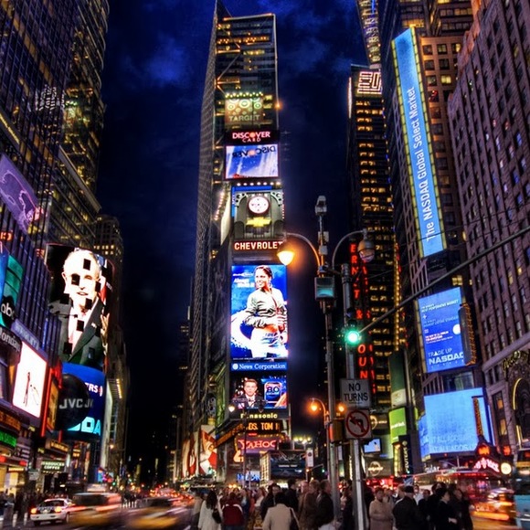 Meet your Posher, Kendra