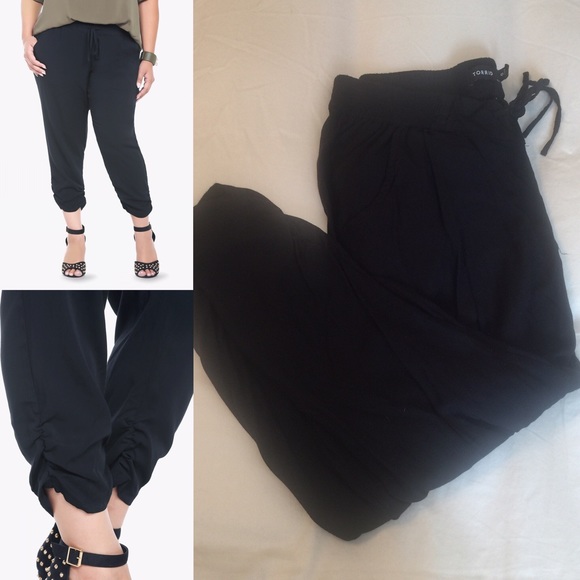 torrid Pants - Torrid black jogger harem day tripper pant pockets