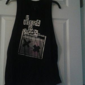 5sos muscle tee