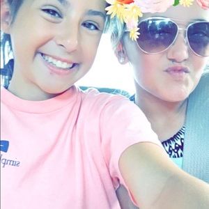 Meet your Posher, Caroline