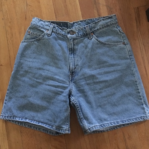 Levis vintage denim shorts, size 10