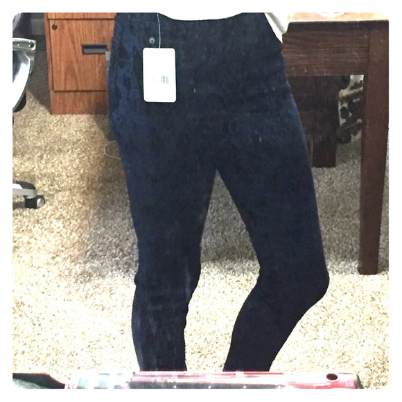 NWT Free People Blue and Black Jeans size 25