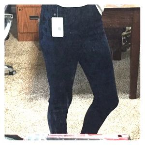 NWT Free People Blue and Black Jeans size 25