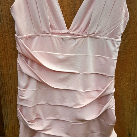 Wet Seal low cut pink blouse - Picture 4 of 4