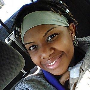 Meet your Posher, Alicia