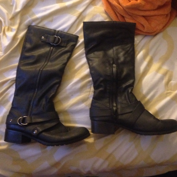 Black tall boots