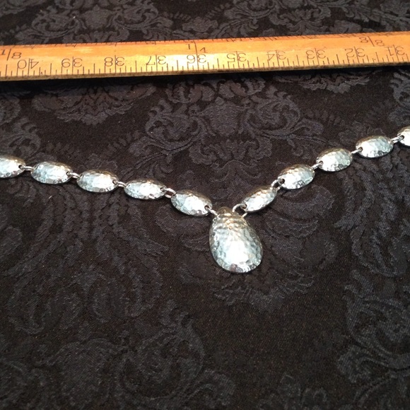 Beautiful Silver Hammered Texture Look Necklace