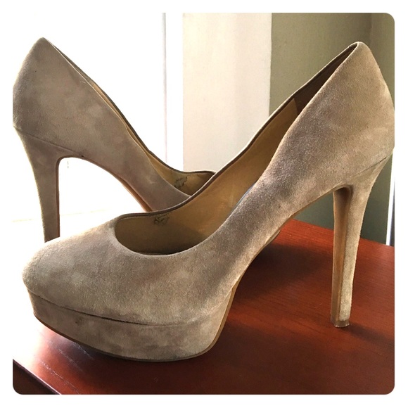 Gianni Bini Suede Platform Heels