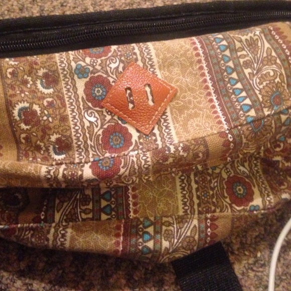 Phanny Pack 🤘🏽😍 - Picture 2 of 2