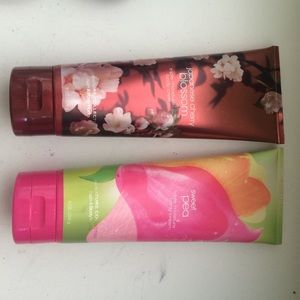 2 full size bath and body work lotions.