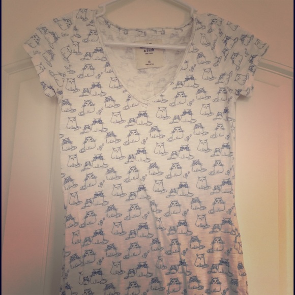 A&F cat shirt.