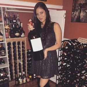 Meet your Posher, Fiorella