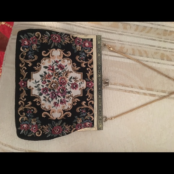 1930's Vintage Embroidered Purse - Picture 1 of 3