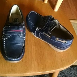 Boys size 13 nautical boat moccasins