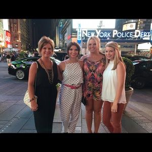 Meet your Posher, Karla