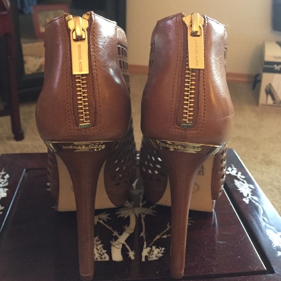 Michael Kors Booties - Picture 2 of 4