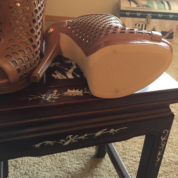 Michael Kors Booties - Picture 4 of 4
