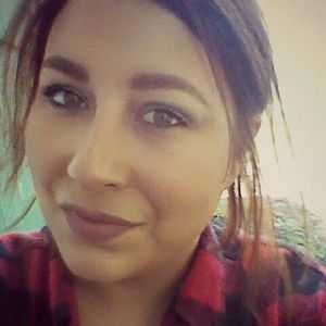 Meet your Posher, Amandalea