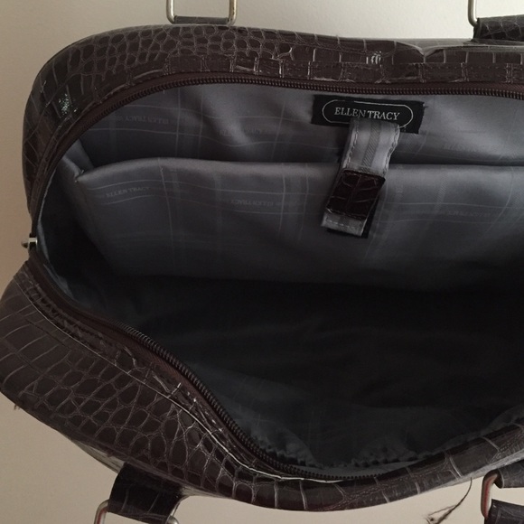 Bag - Picture 2 of 3