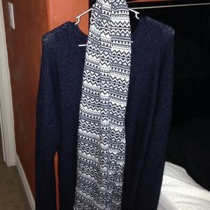Cotton on Sweatshirt and Scarf
