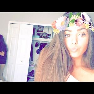 Meet your Posher, Adriana