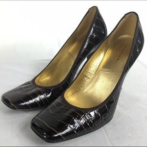 Tahari Choco Brown Smooth Shiny Alligator Design