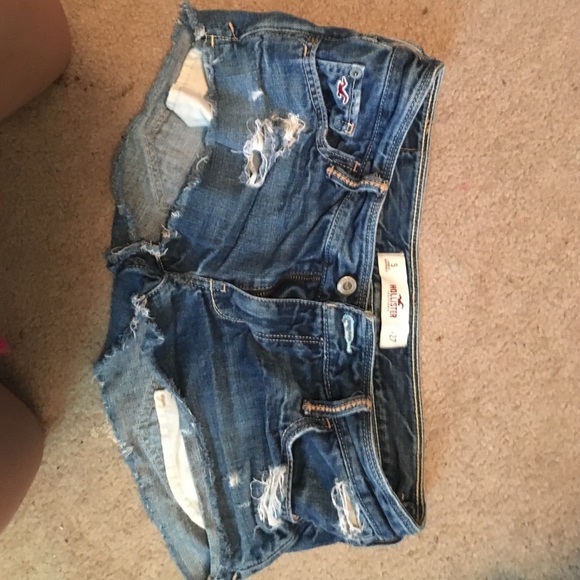 Hollister women's short shorts