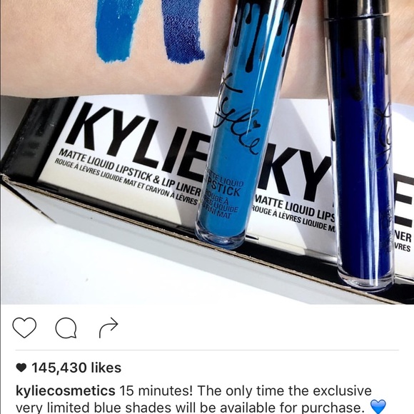 Kylie Lip Kit- SKYLIE - Picture 3 of 4