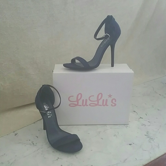 LuLu's Navy Blue Strappy Sandal