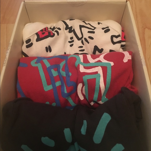 KEITH HARRING 3-6 MONTHS BABY BODYSUITS
