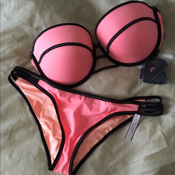 VS bikini