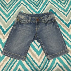 Aeropostale: Jean Shorts