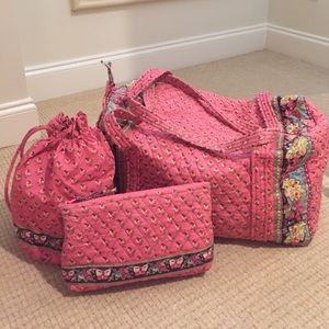 Vera Bradely pink flower duffle & bags!