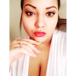 Meet your Posher, Destiny