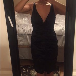 Black Xscape scrunched knee length dress