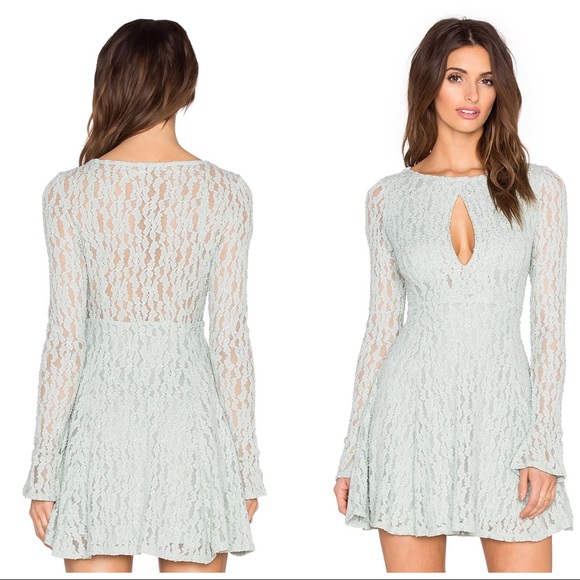 ❌SOLD❌❗️1-HOUR SALE❗️FREE PEOPLE Lace Slip Dress - Picture 7 of 8