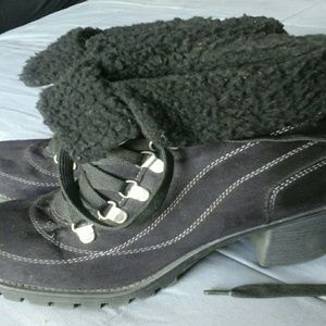 Jellypop brand suede fashion boots size 8