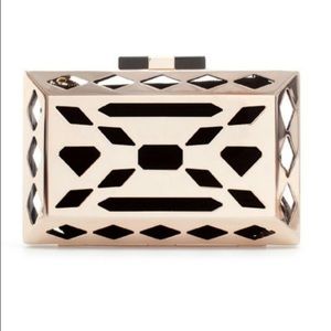 Meet your Posher, Wala