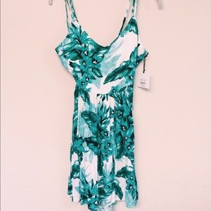 BRITTANIA GREEN TROPICAL PRINT DRESS