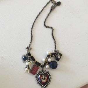 Royal London necklace