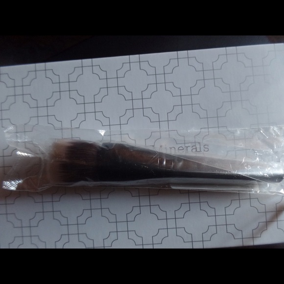 Smoothing Face Brush