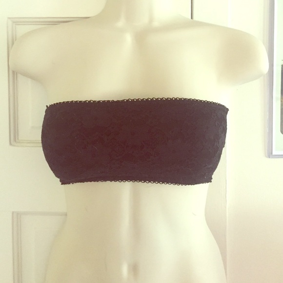 Black lace bandeau bralette