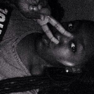 Meet your Posher, Naudaia